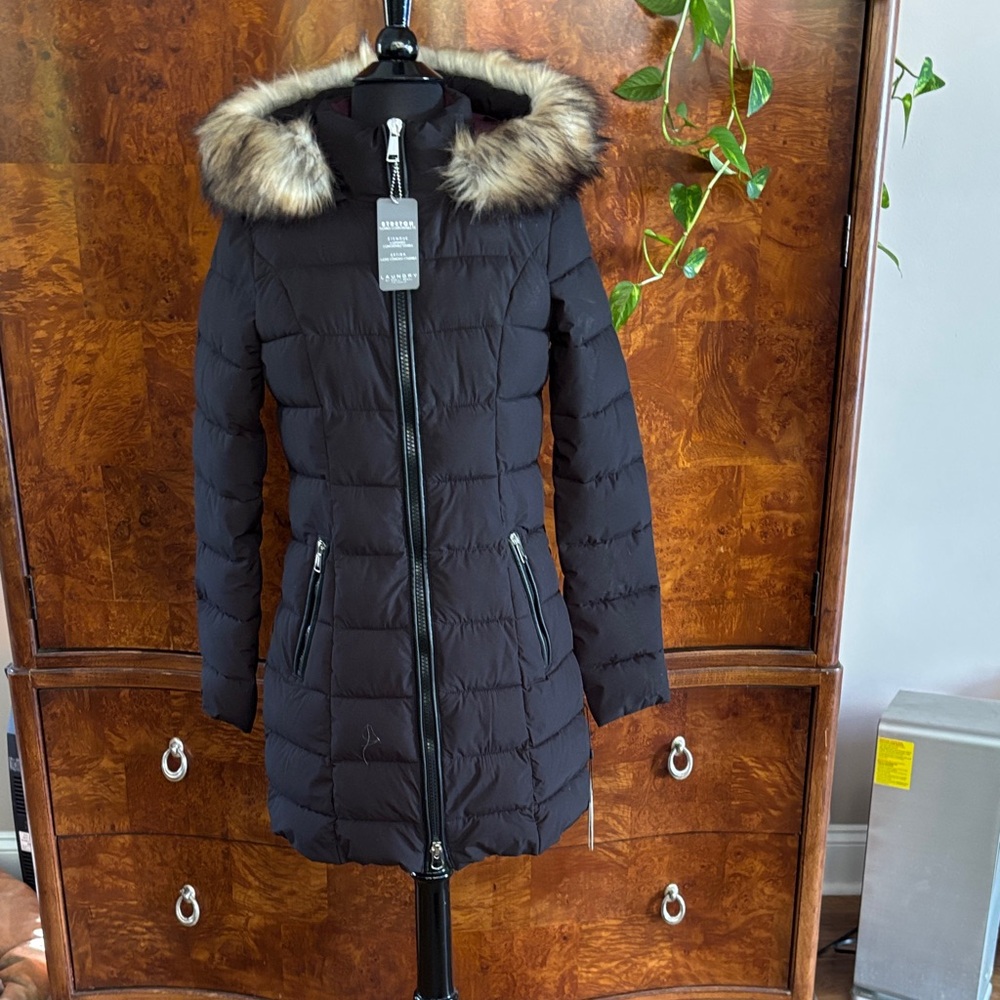 NWT Laundry By Shelli Segal Black Puffer Jacket with Faux Fur Hood